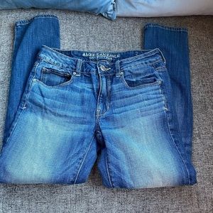 American Eagle skinny short jeans